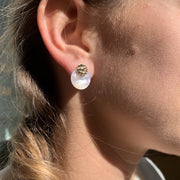 boucles d'oreilles madeleine petit martelé nacre plaqué or